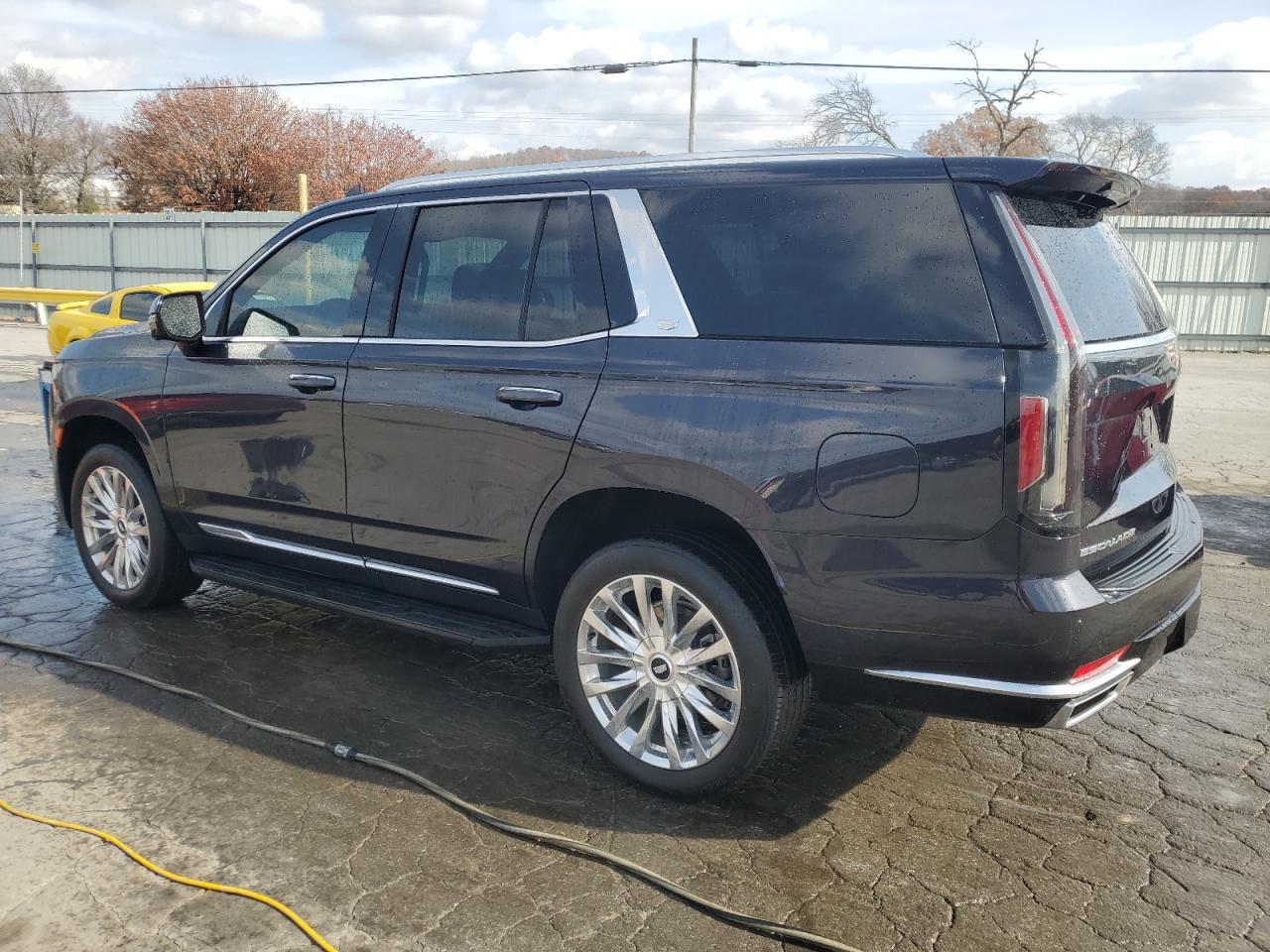 CADILLAC ESCALADE PREMIUM LUXURY