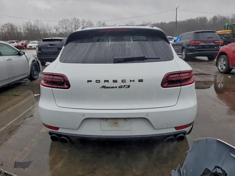 2017 PORSCHE MACAN GTS #3302724014