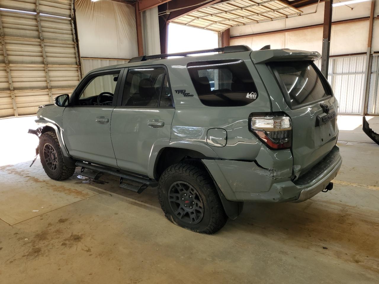 TOYOTA 4RUNNER SE