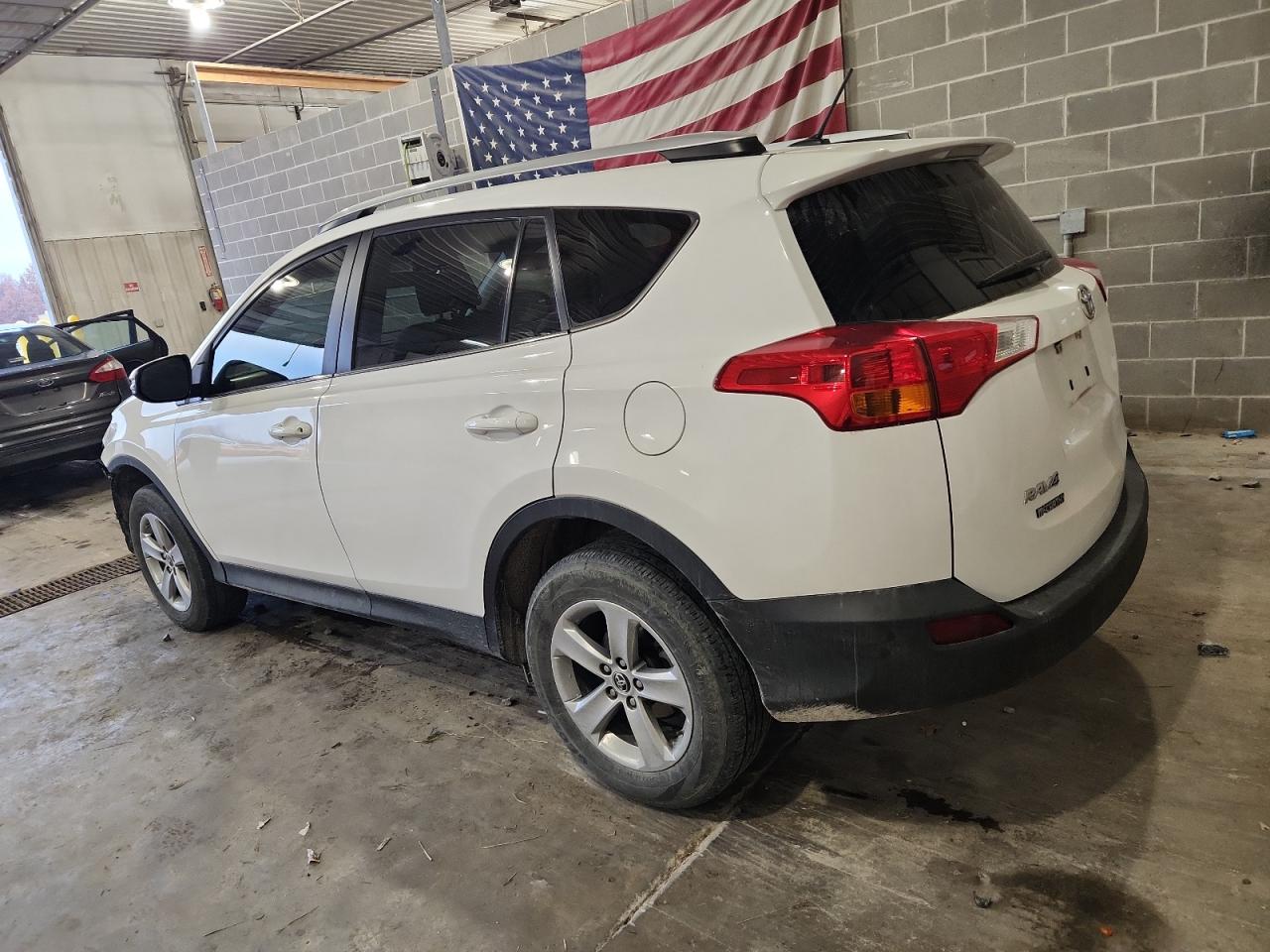 TOYOTA RAV4 XLE