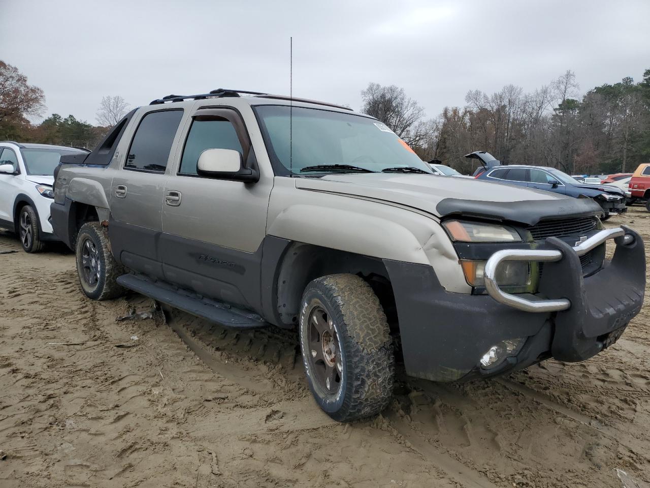 Lot #3293359430 2002 CHEVROLET AVALANCHE