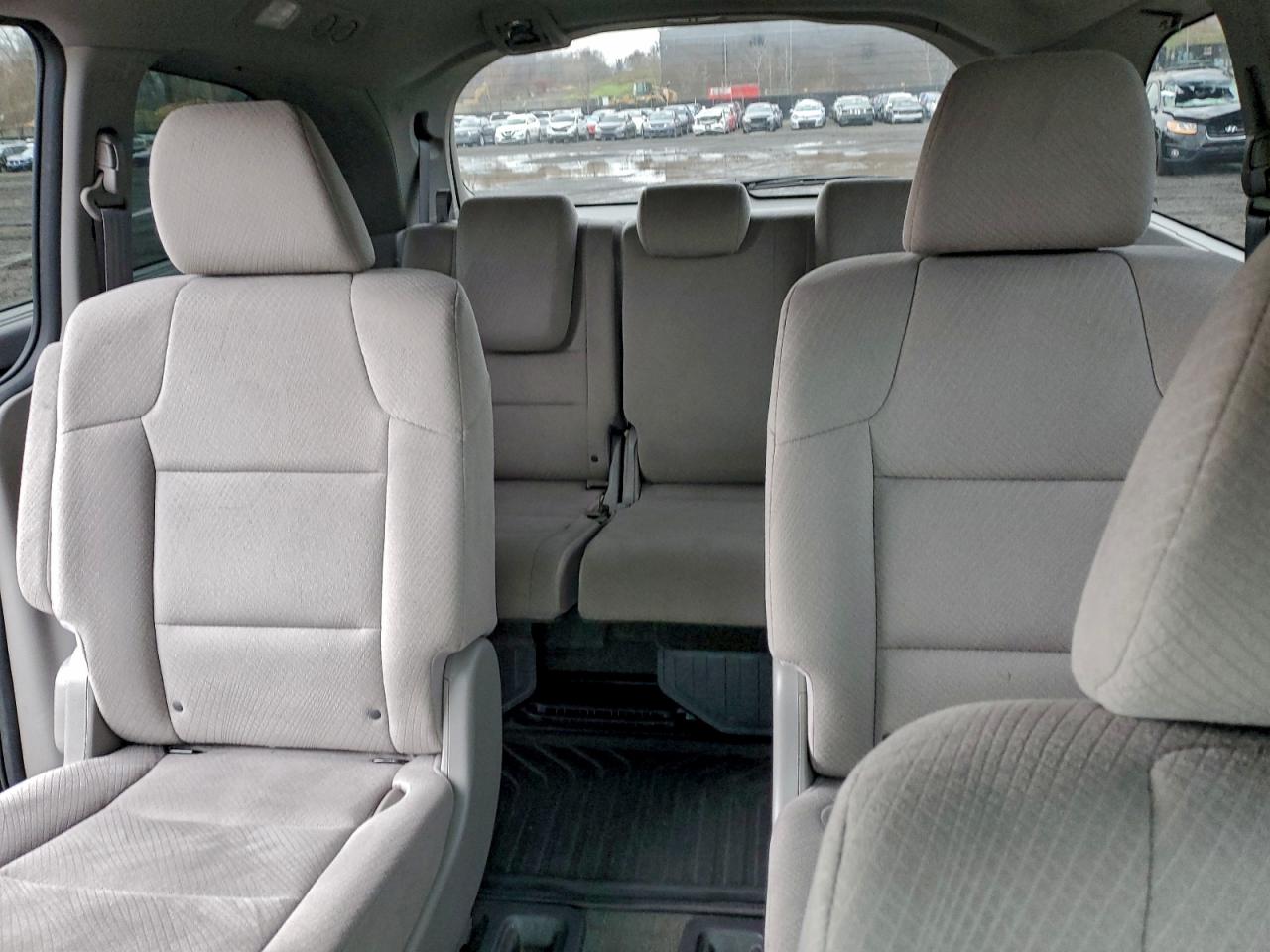 Honda Odyssey Ex Image 10