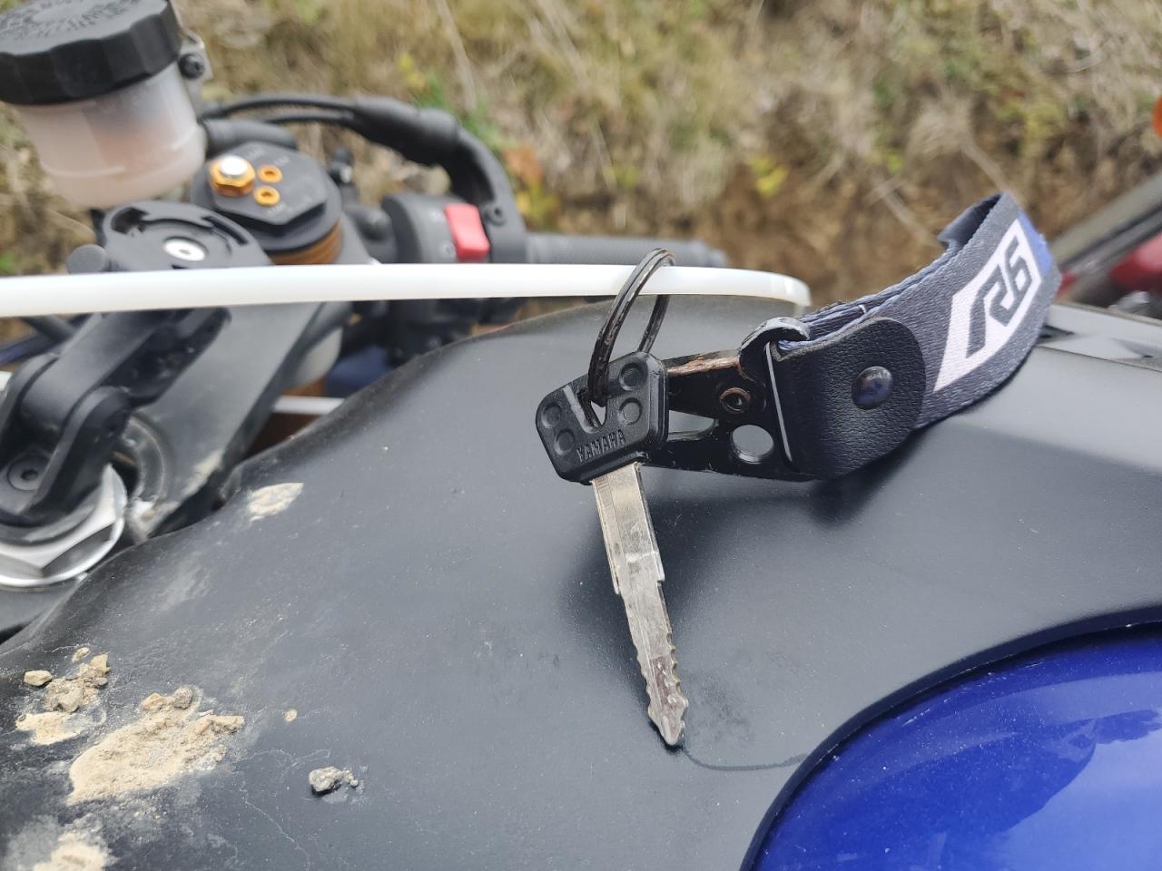 Lot #3283881442 2017 YAMAHA YZFR6