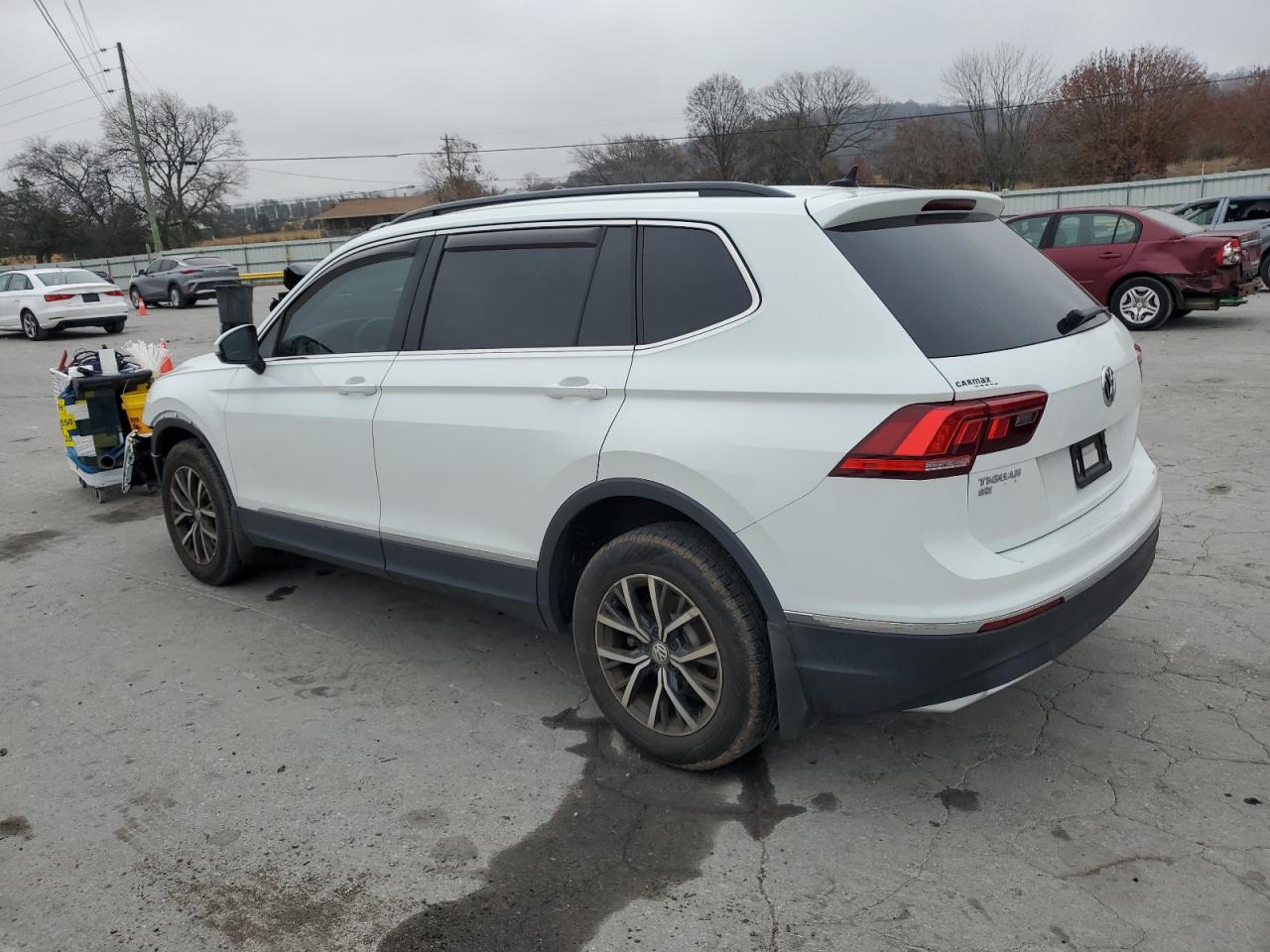 VOLKSWAGEN TIGUAN SE