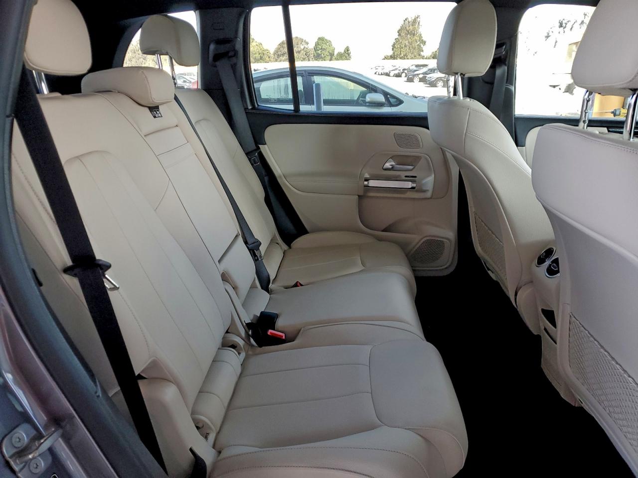 MERCEDES-BENZ GLB-CLASS 250