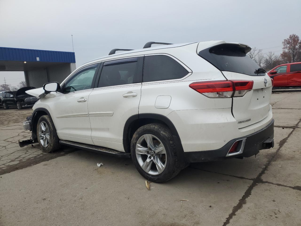 TOYOTA HIGHLANDER LIMITED