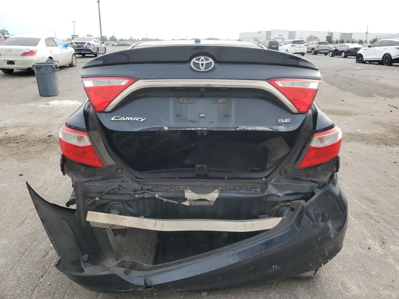 Lot #3302729081 2017 TOYOTA CAMRY LE