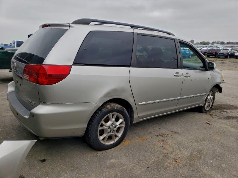 2004 TOYOTA SIENNA XLE #3304499565