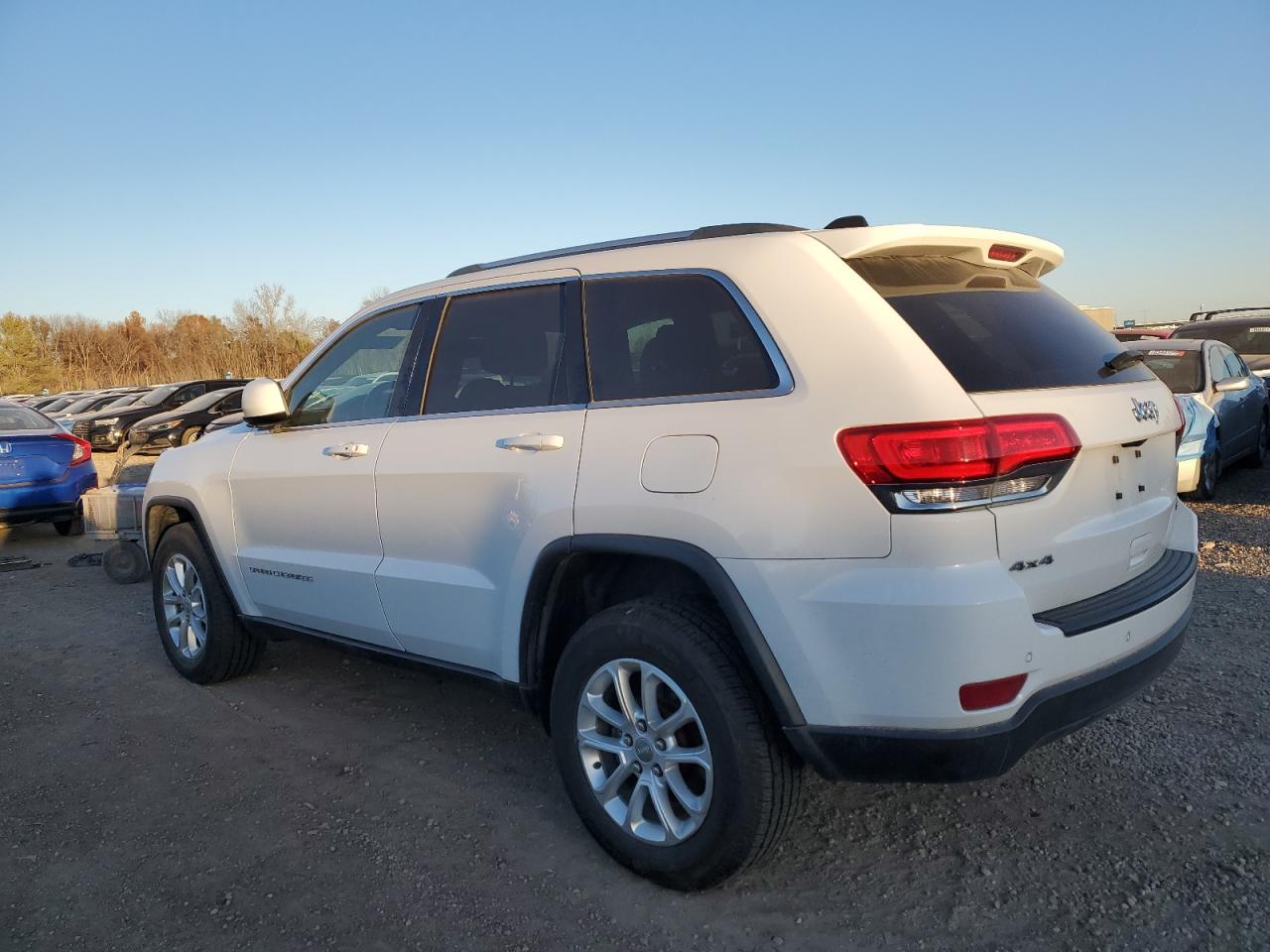 JEEP GRAND CHEROKEE LAREDO