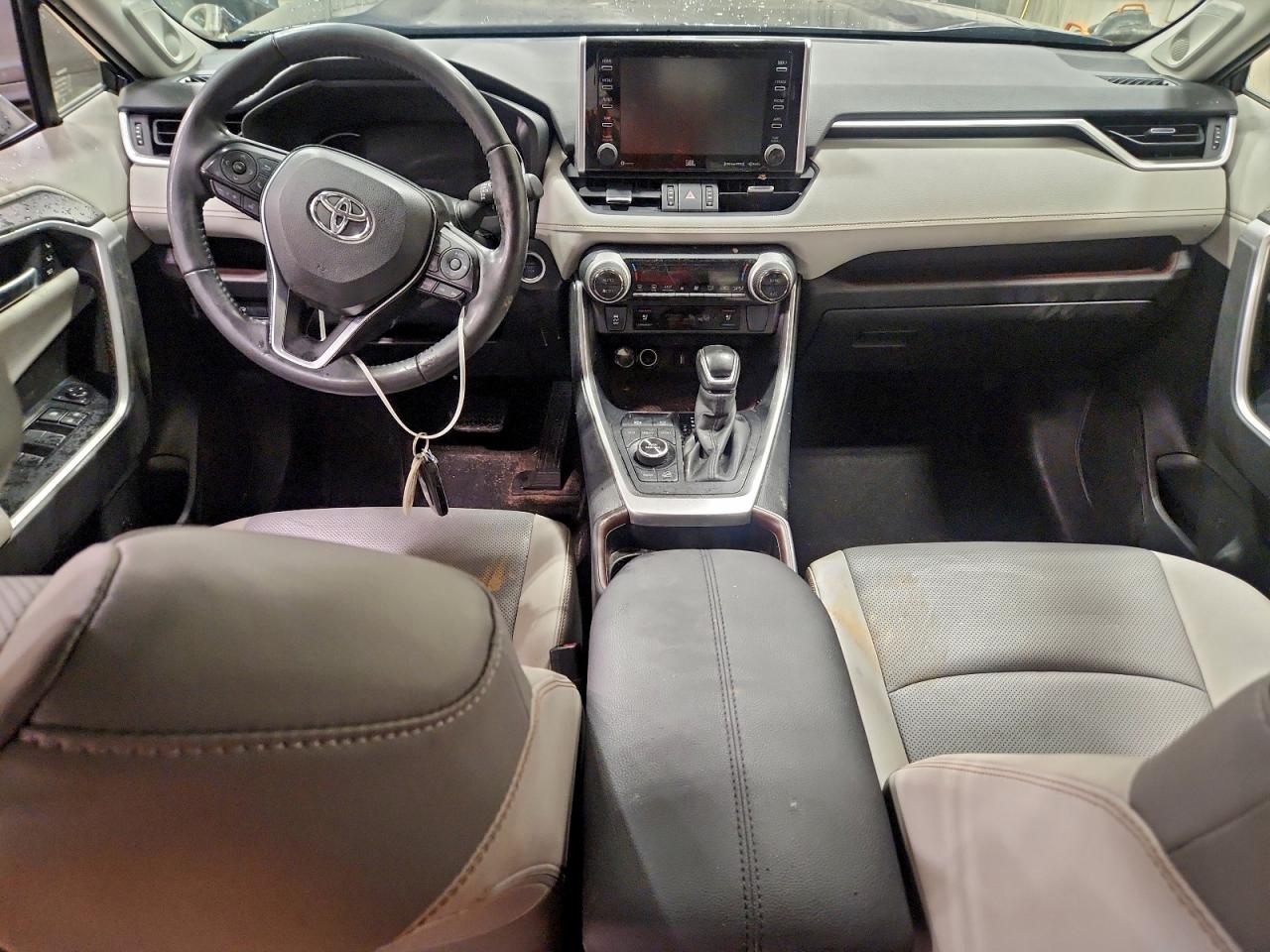 TOYOTA RAV4 LIMITED
