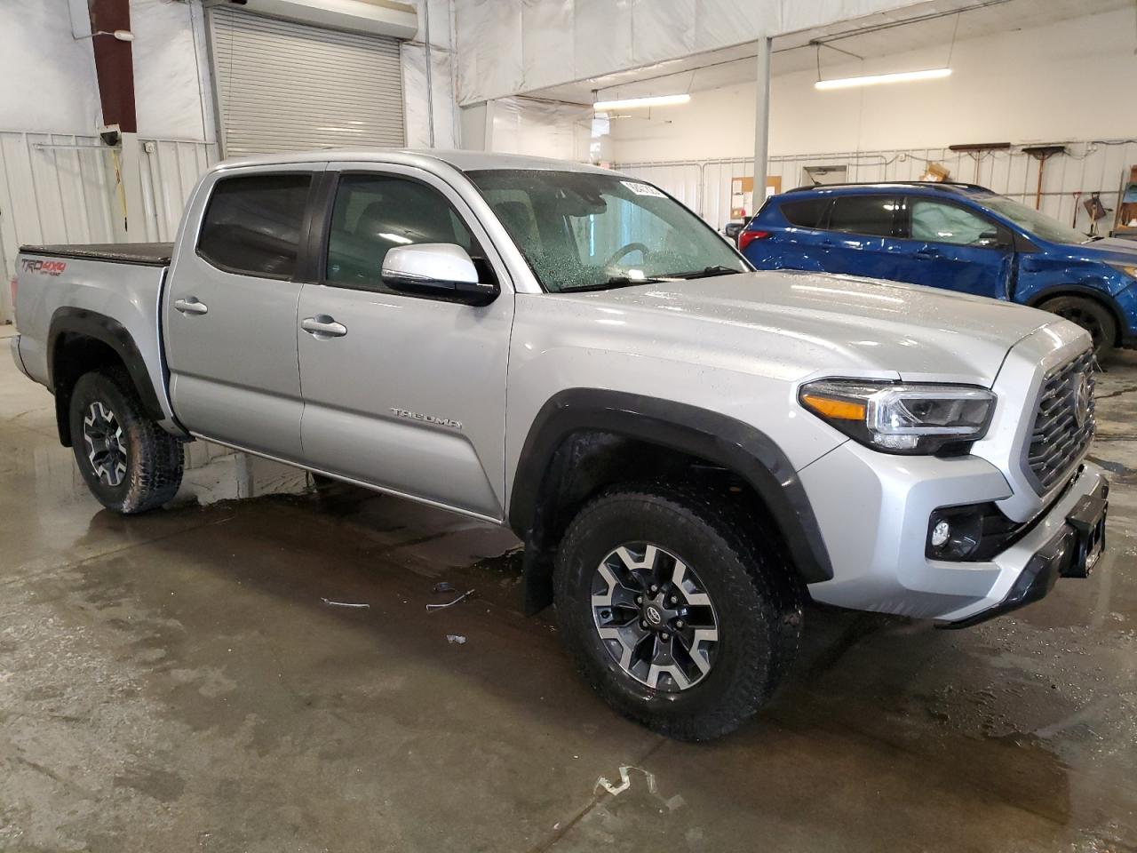TOYOTA TACOMA DOUBLE CAB
