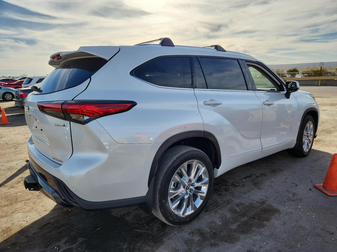 TOYOTA HIGHLANDER HYBRID LIMITED