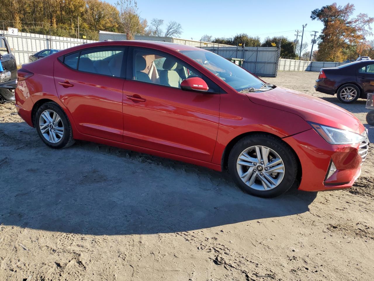 HYUNDAI ELANTRA SEL