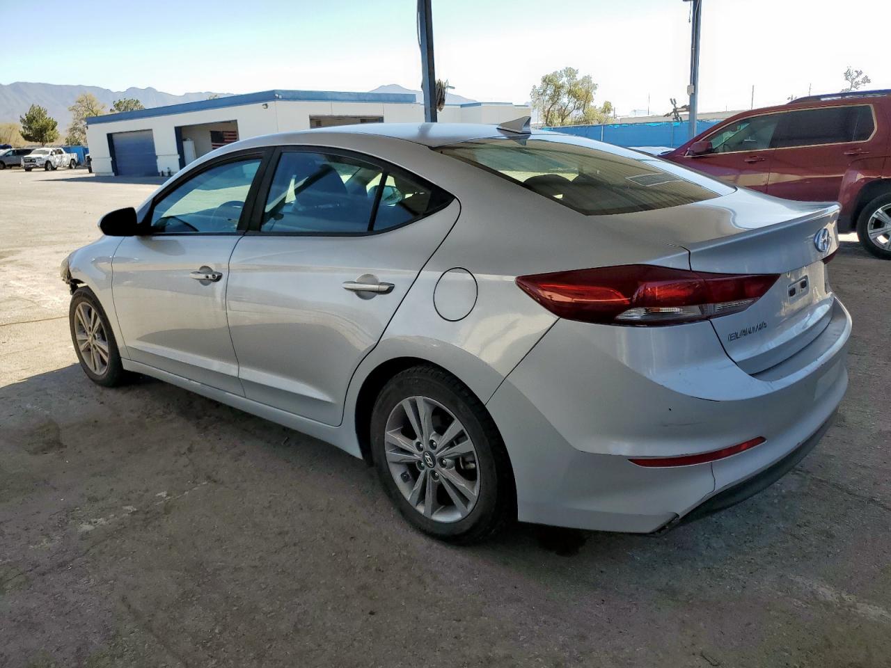 HYUNDAI ELANTRA SEL