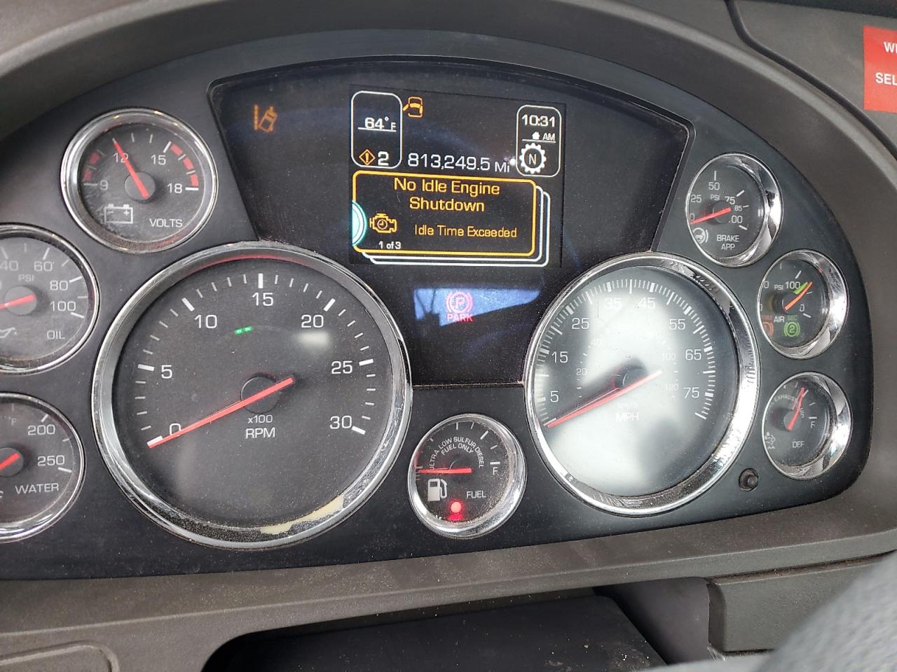 Lot #3292430557 2015 KENWORTH T680