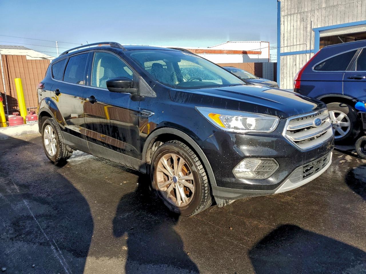 FORD ESCAPE SE