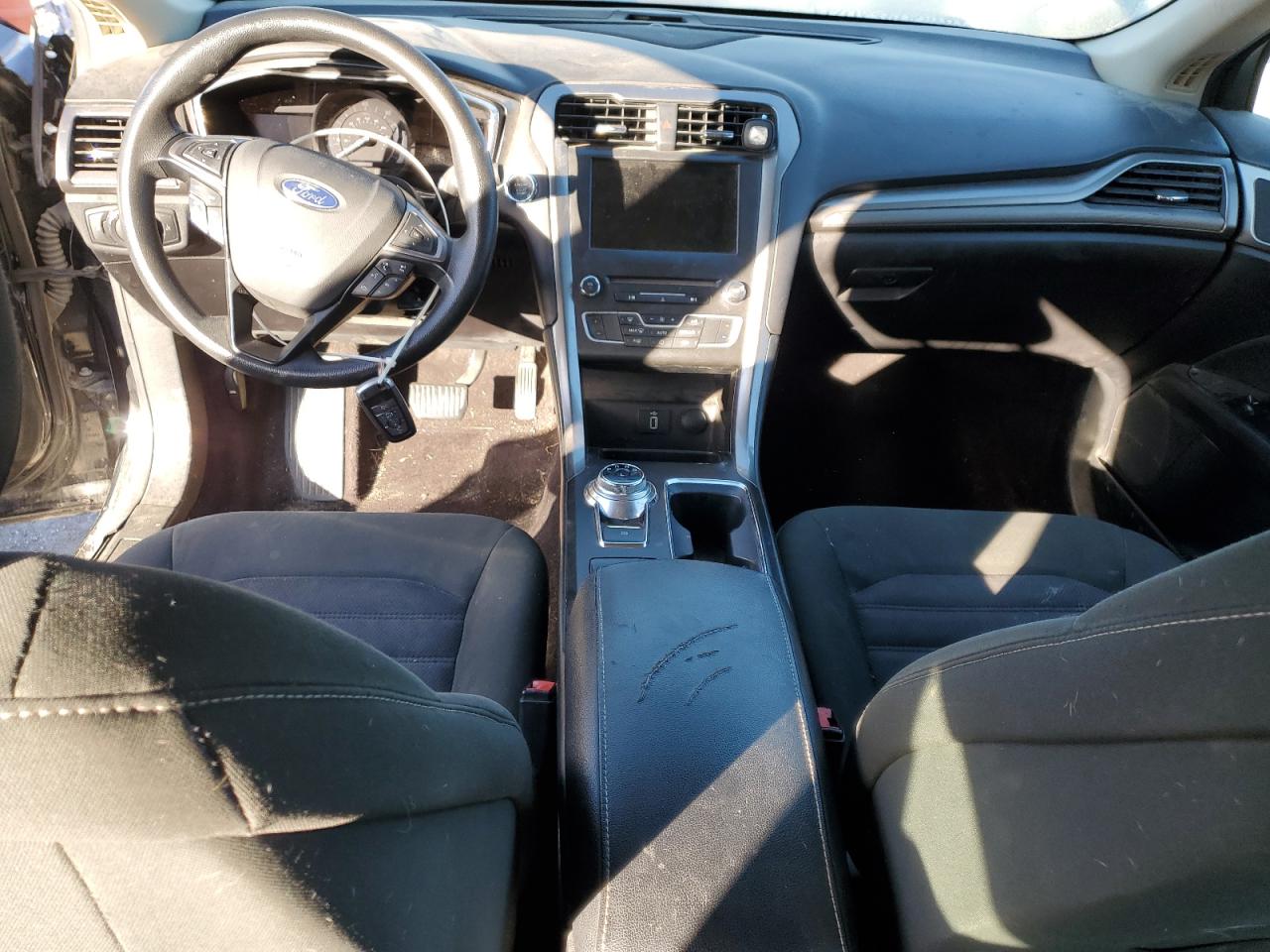 FORD FUSION SE HYBRID