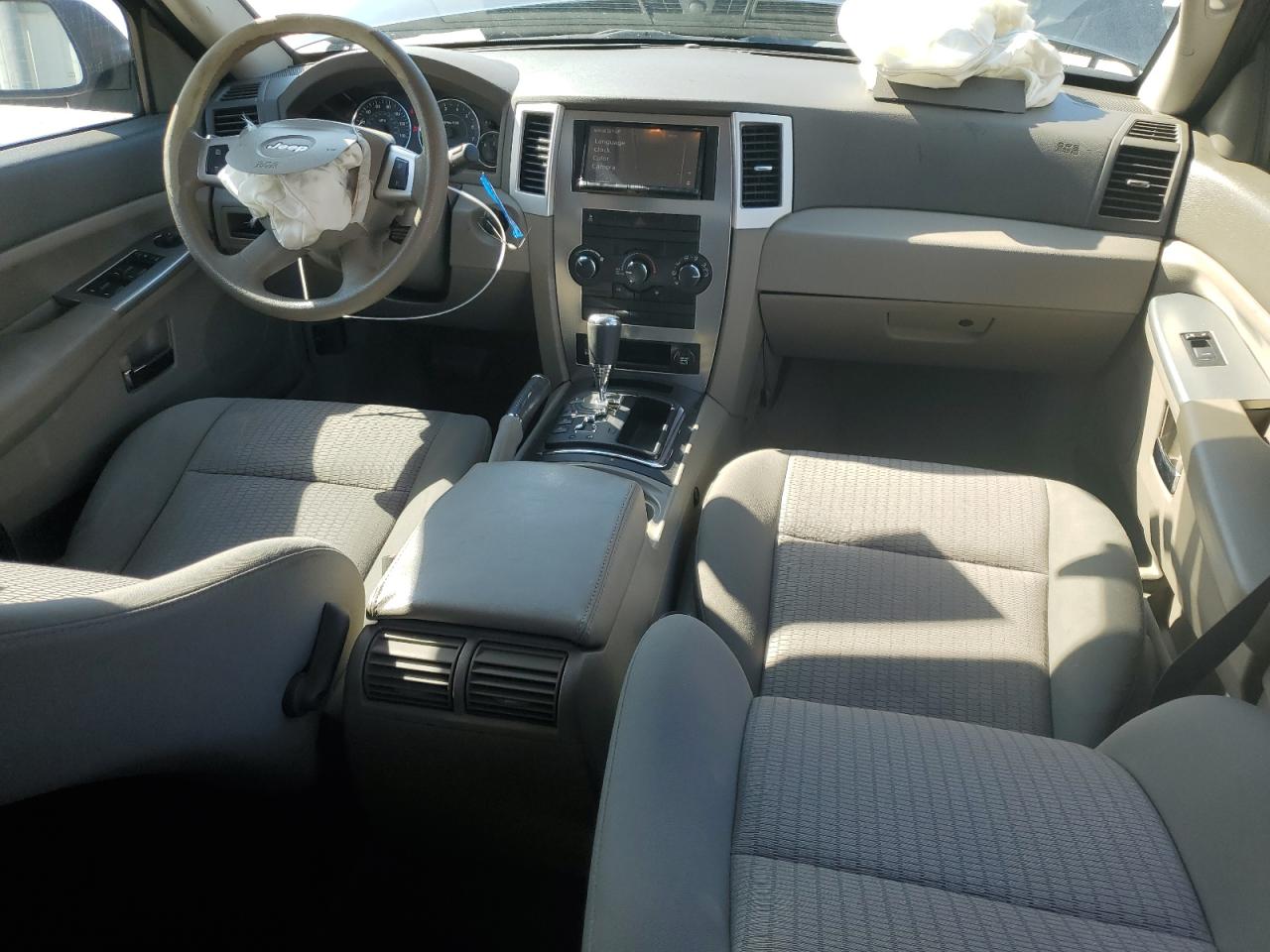 JEEP GRAND CHEROKEE LAREDO