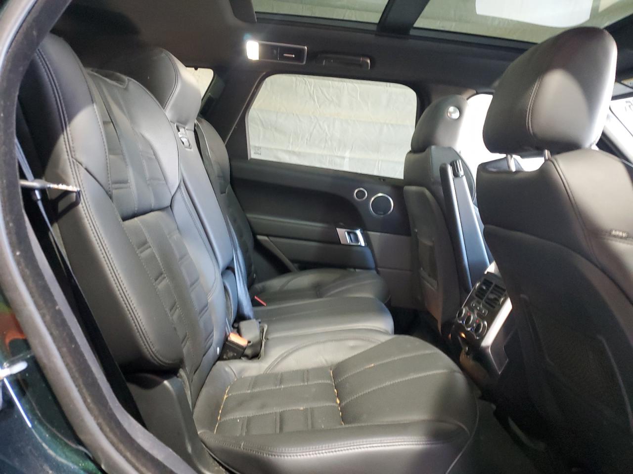 LAND ROVER RANGE ROVER HSE DYNAMIC