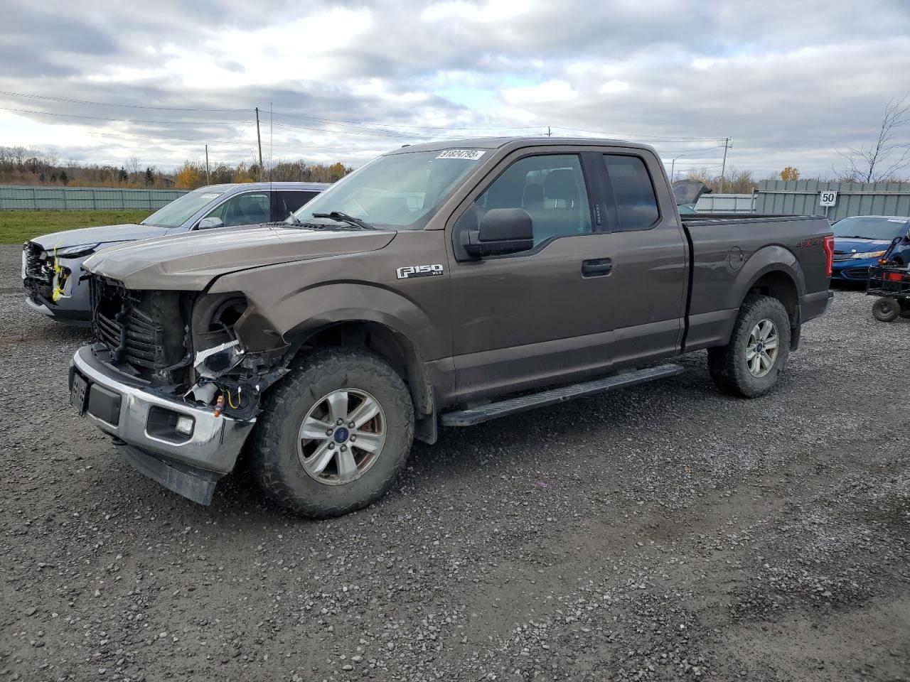 FORD F-150 SUPER CAB