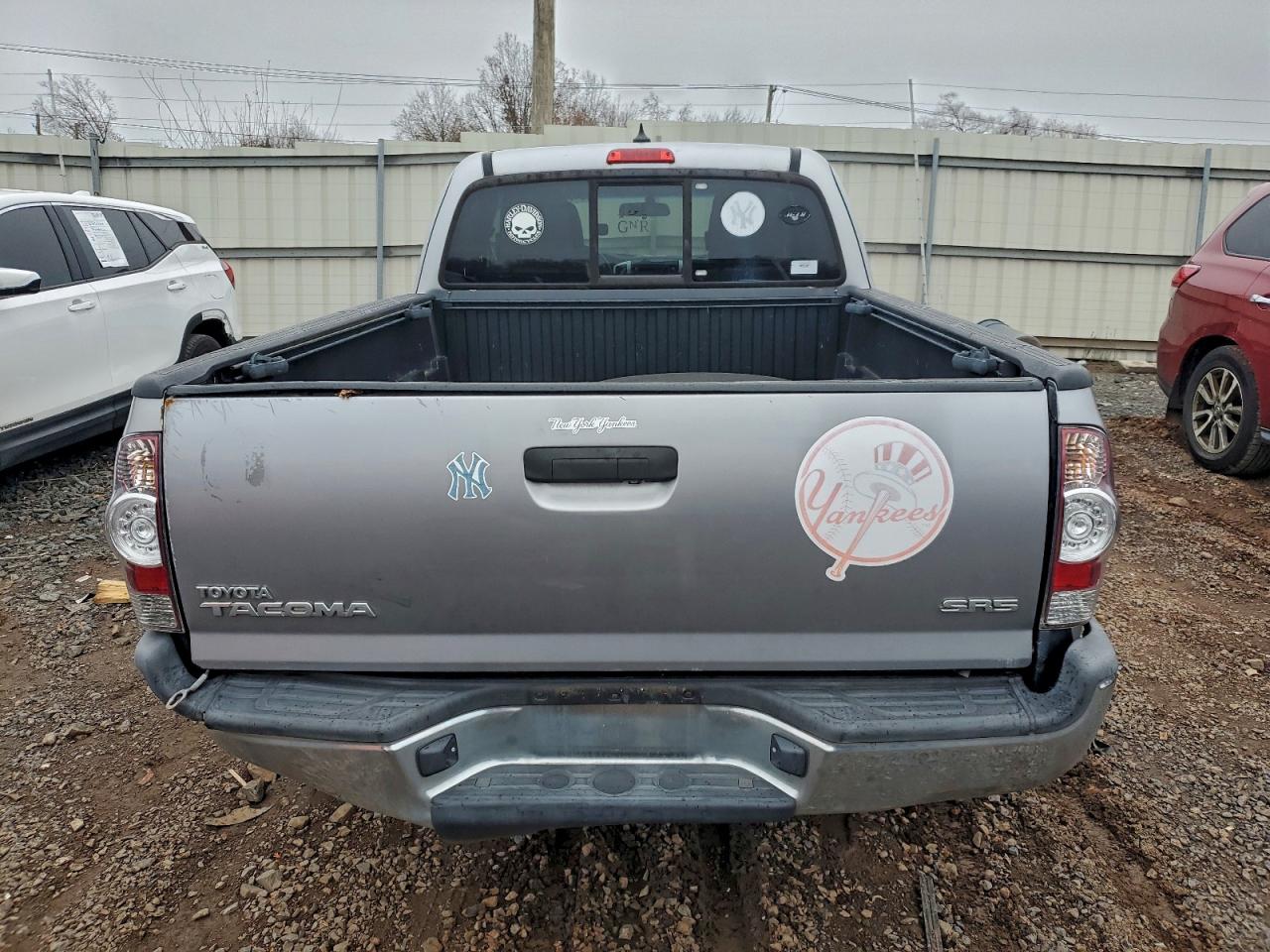 TOYOTA TACOMA ACCESS CAB