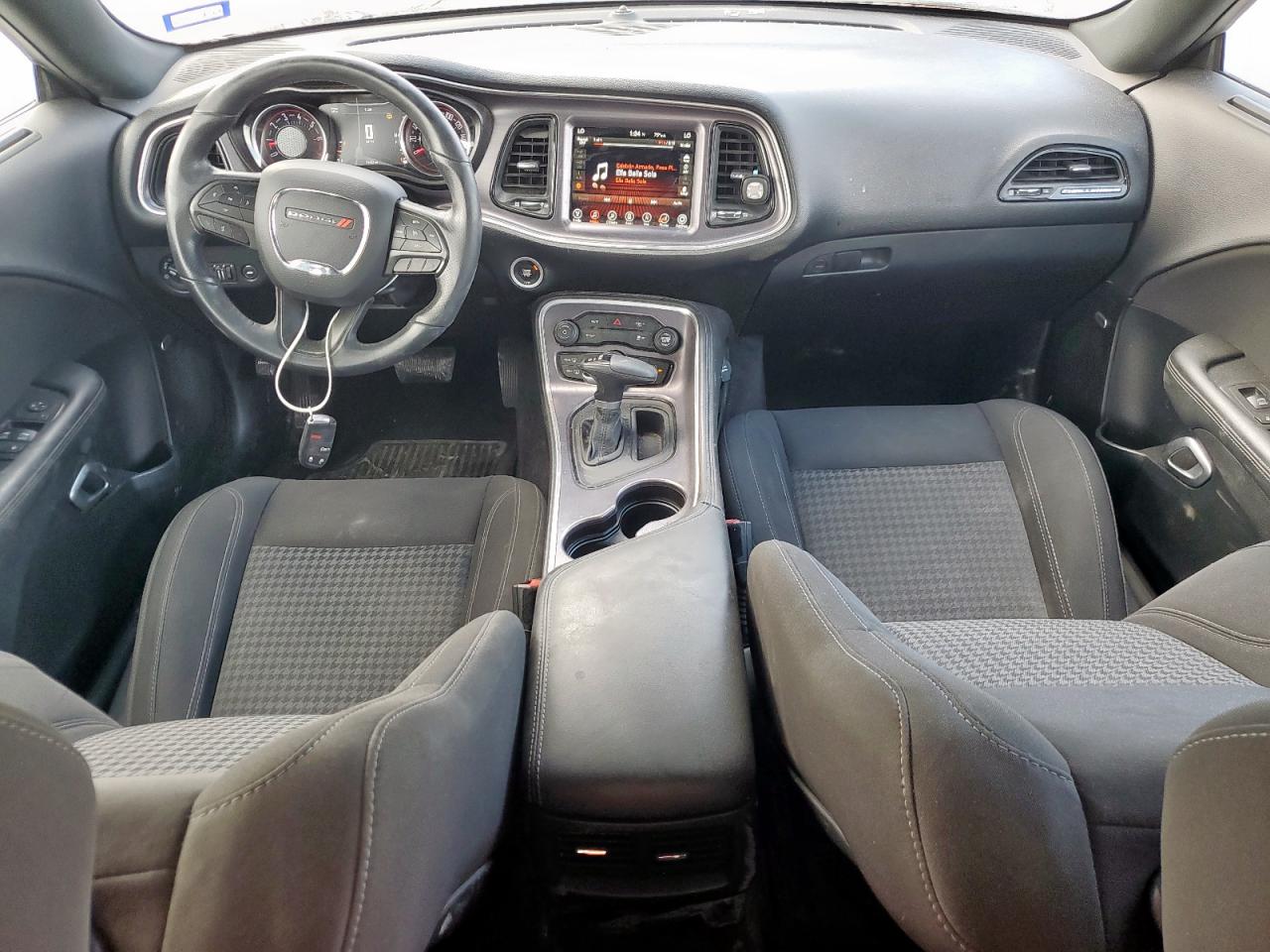 DODGE CHALLENGER SXT