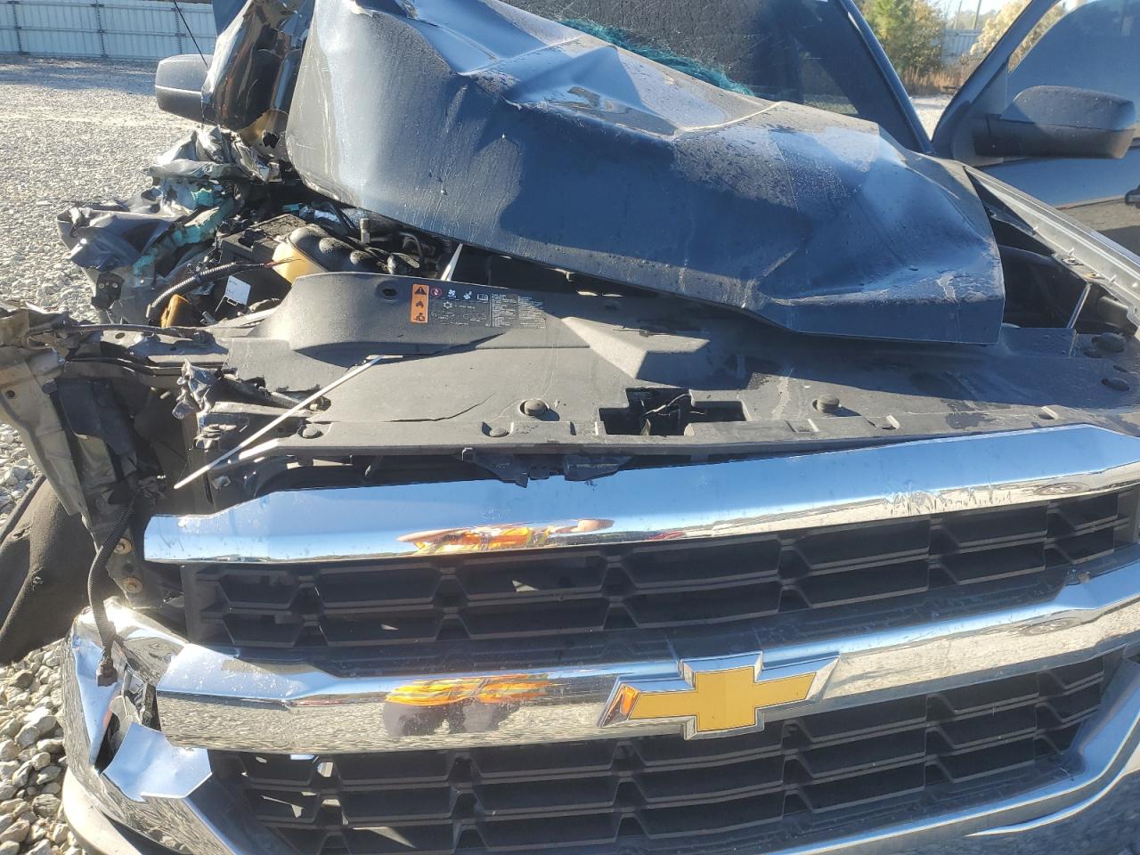 CHEVROLET SILVERADO C1500 LT