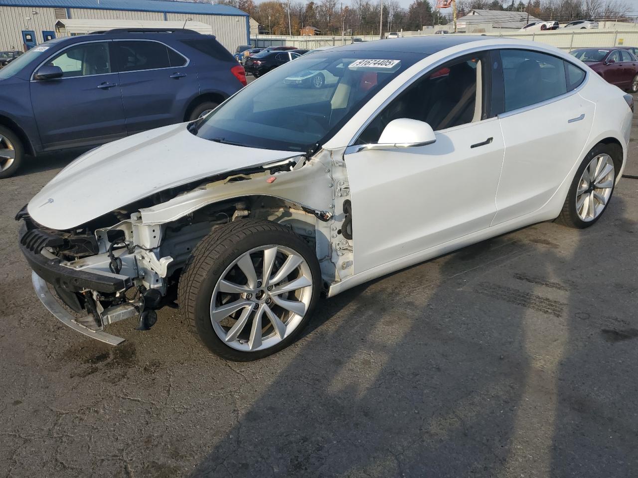 TESLA MODEL 3