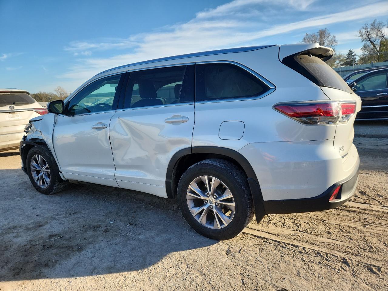 TOYOTA HIGHLANDER XLE