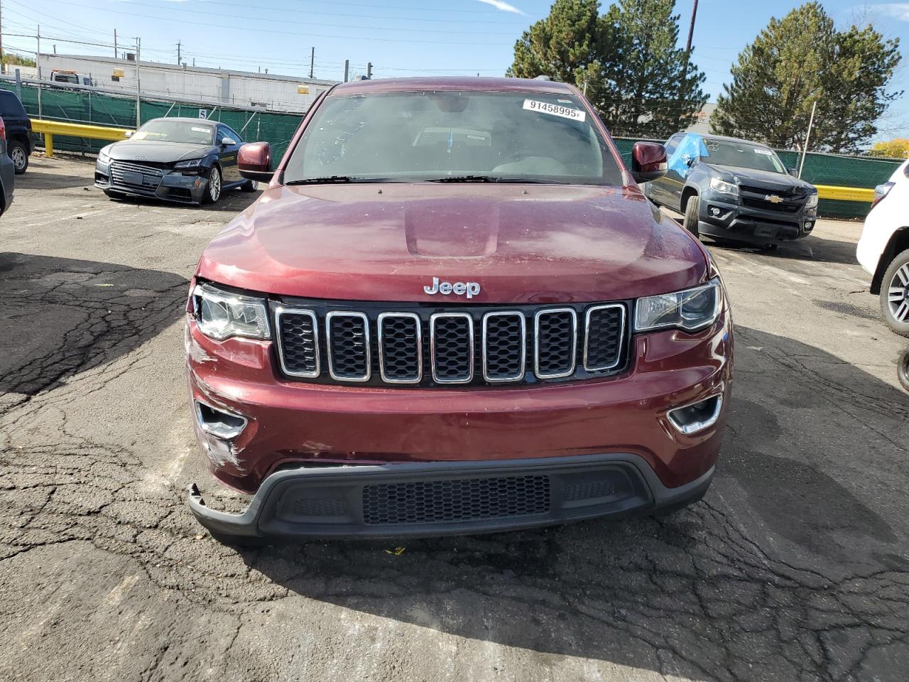 JEEP GRAND CHEROKEE LAREDO