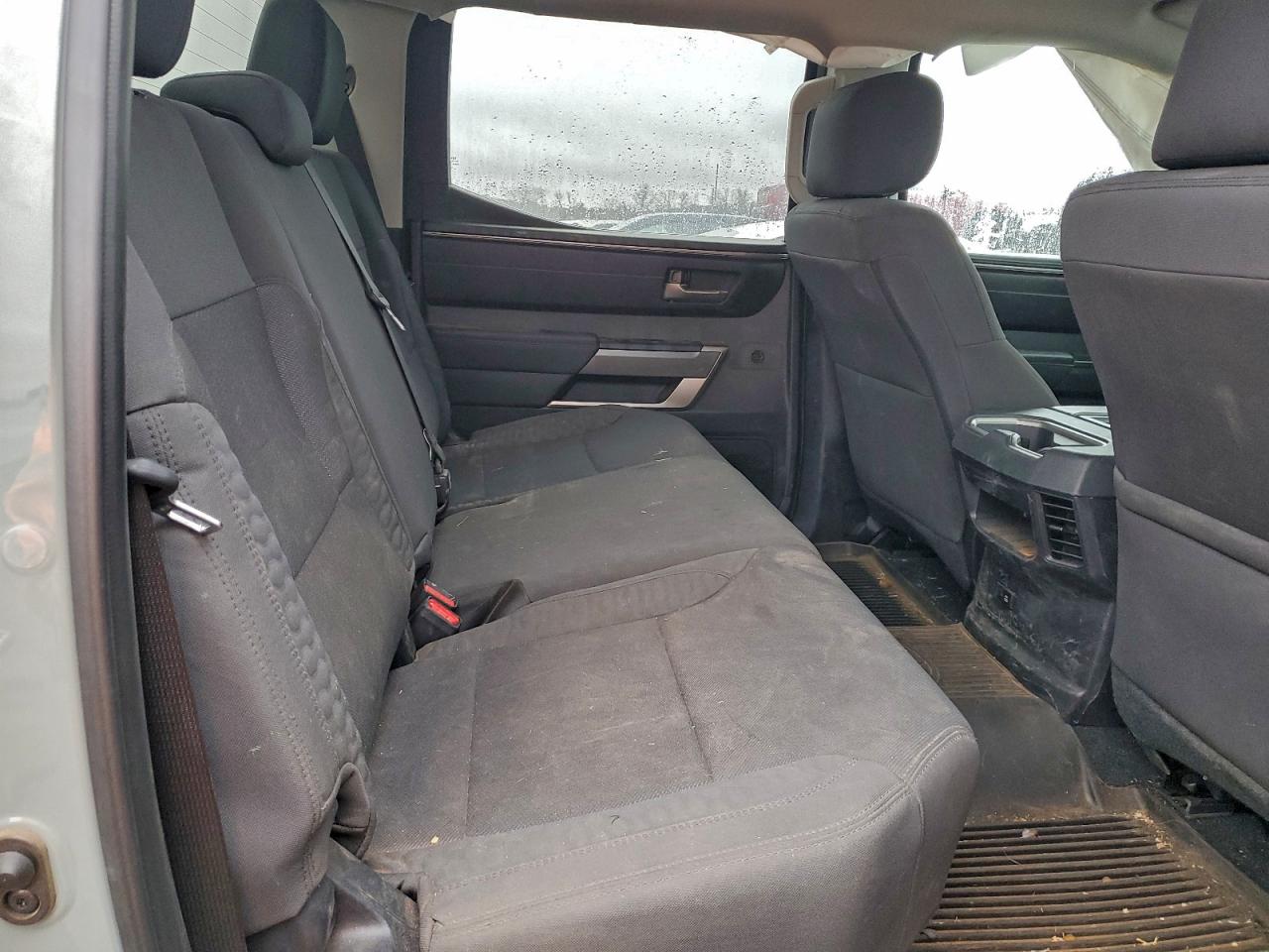 TOYOTA TUNDRA CREWMAX SR