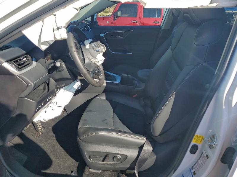 2022 TOYOTA RAV4 XLE P #3303779420