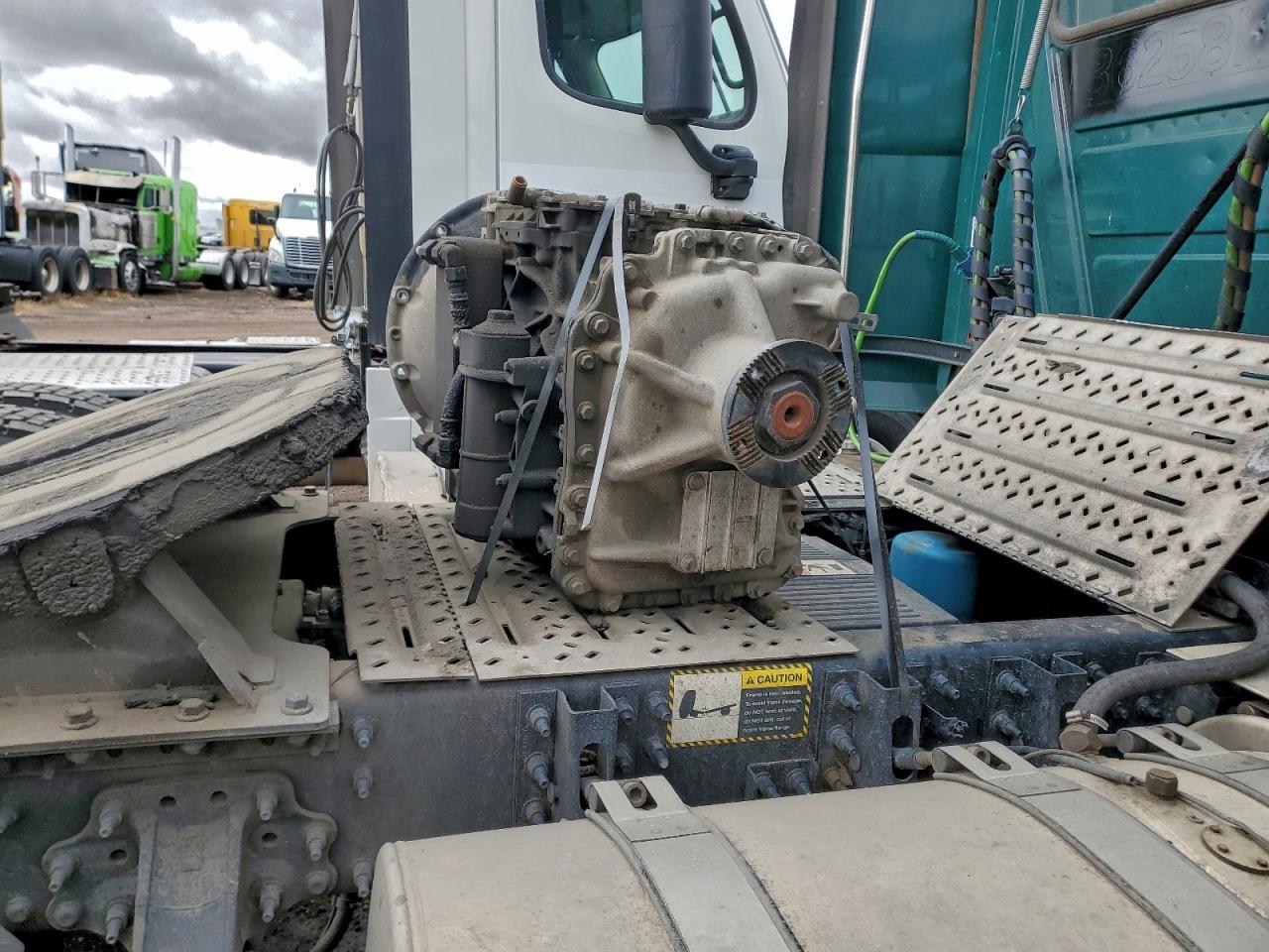 Lot #3297088491 2017 MACK UNKNOWN