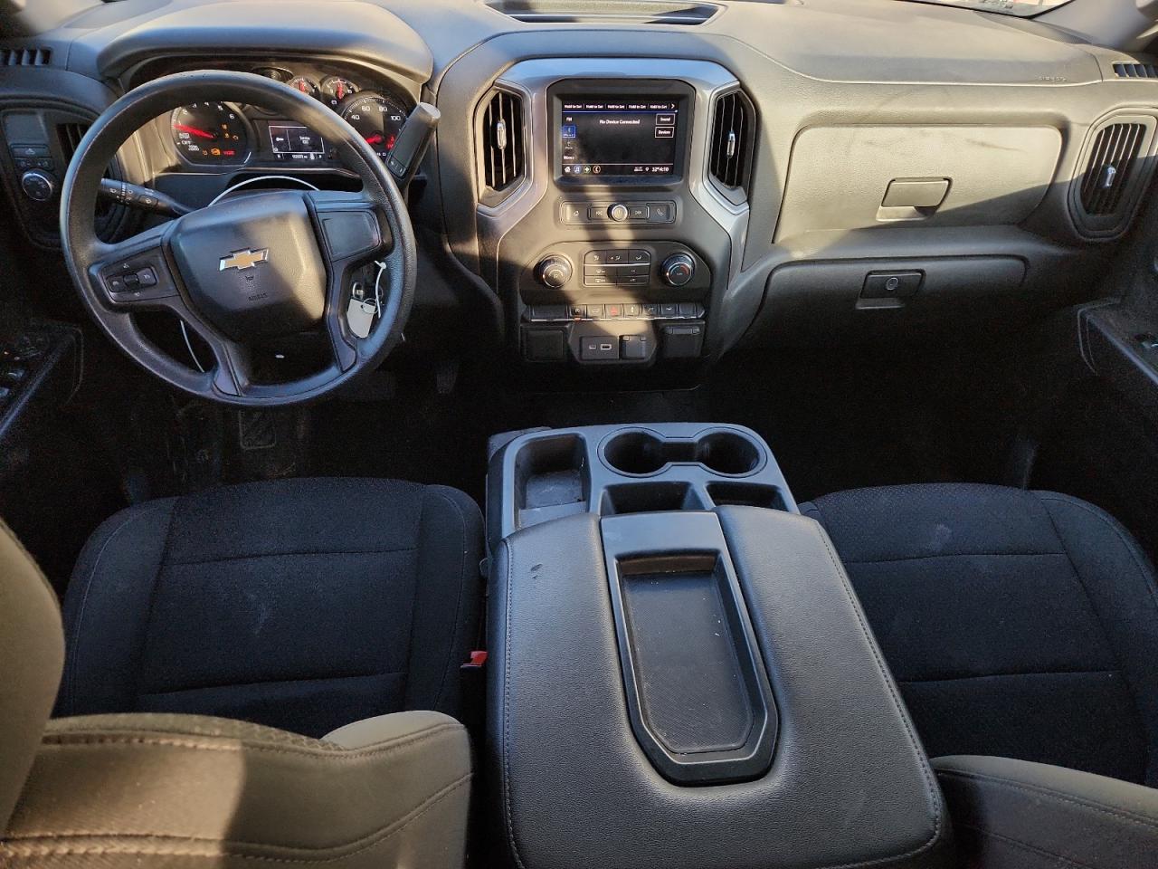 CHEVROLET SILVERADO C1500 CUSTOM