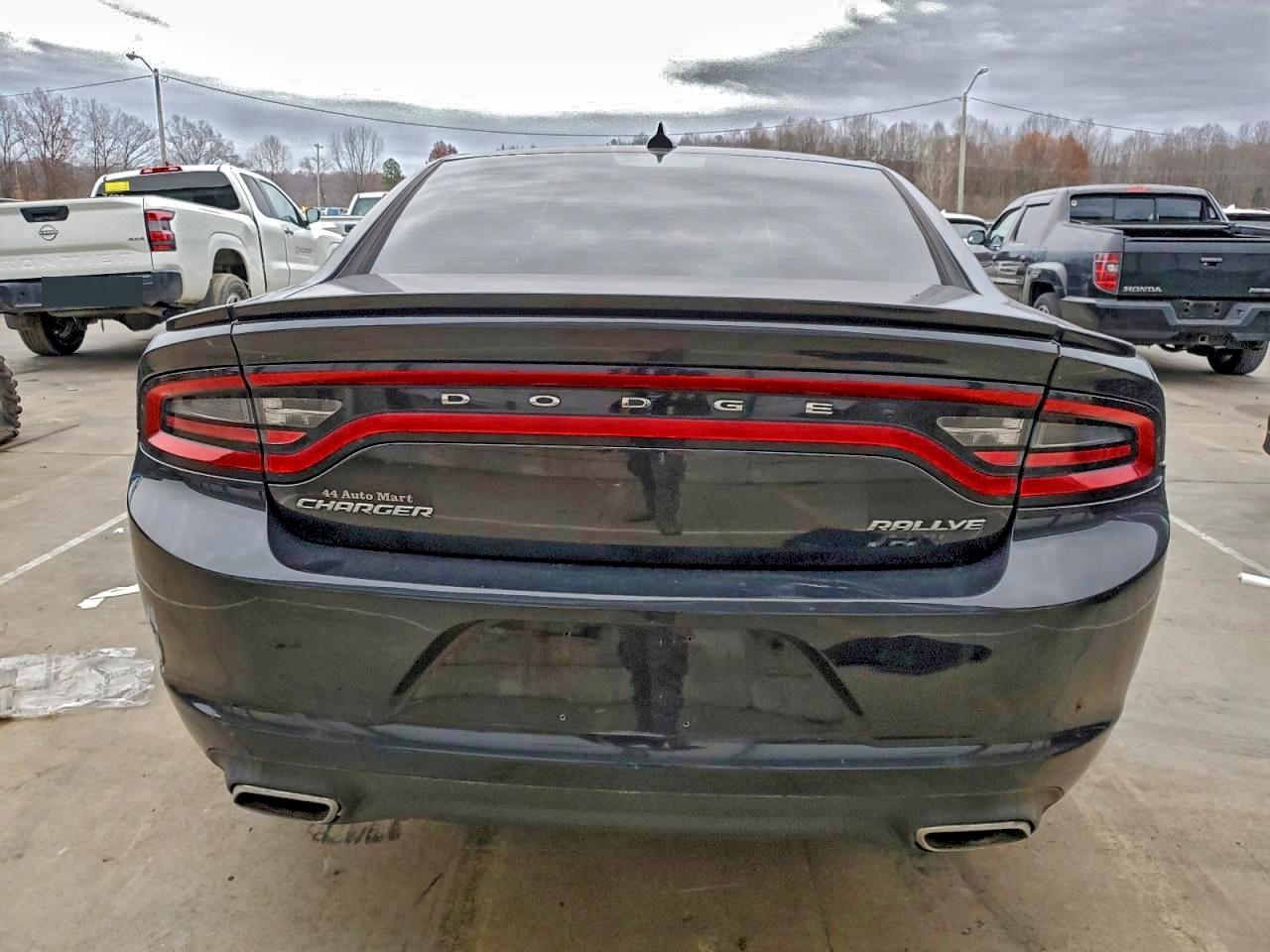 DODGE CHARGER SXT