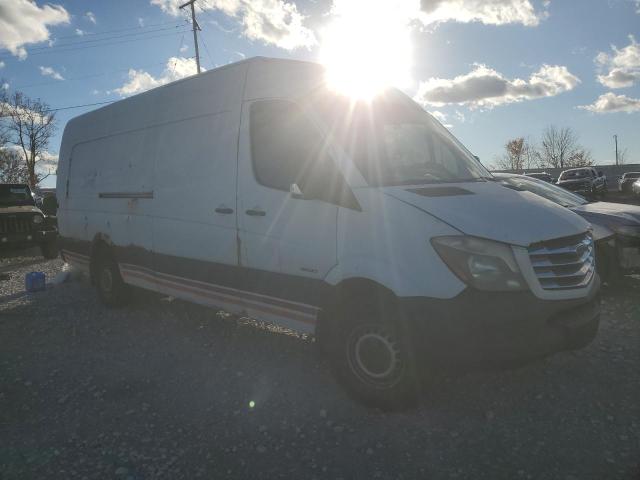 2014 FREIGHTLINER SPRINTER 2 #3284569146