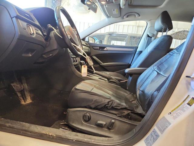 2015 VOLKSWAGEN PASSAT SE - 1VWBS7A34FC014315