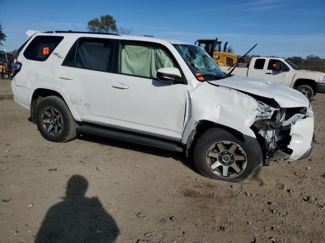 2024 TOYOTA 4RUNNER SR #3291289461
