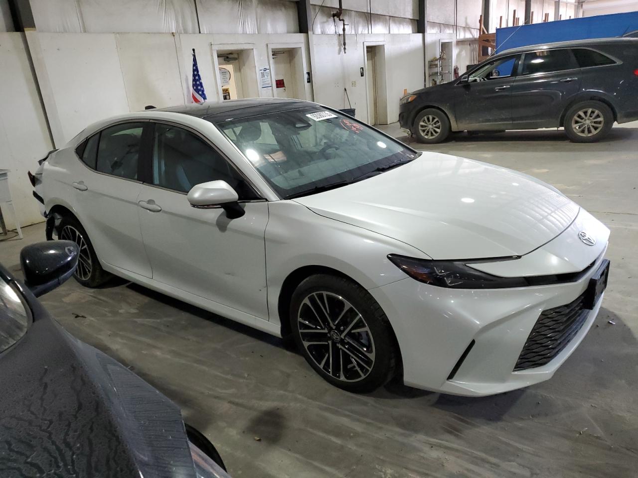 TOYOTA CAMRY XSE