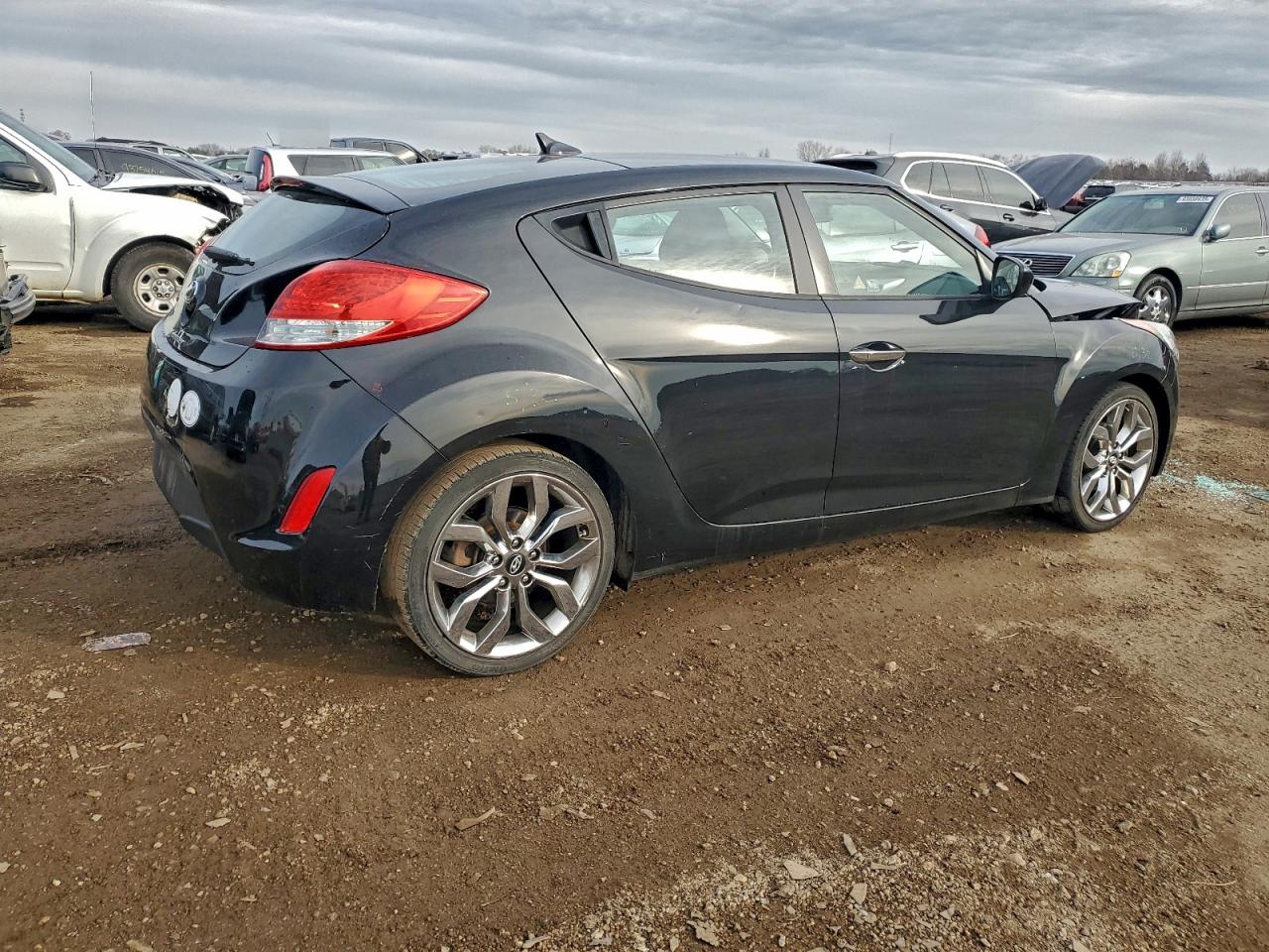 HYUNDAI VELOSTER