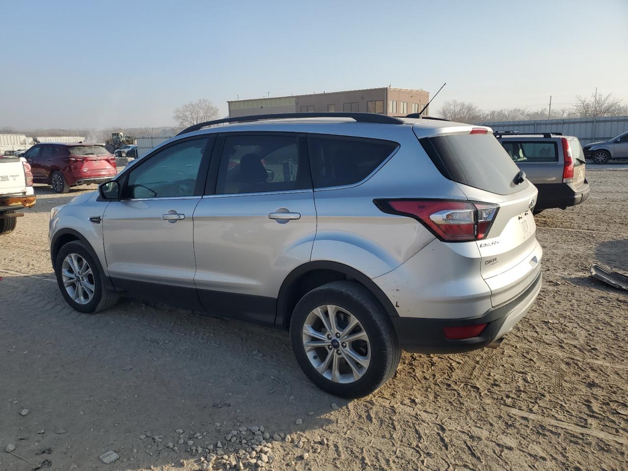 FORD ESCAPE SE