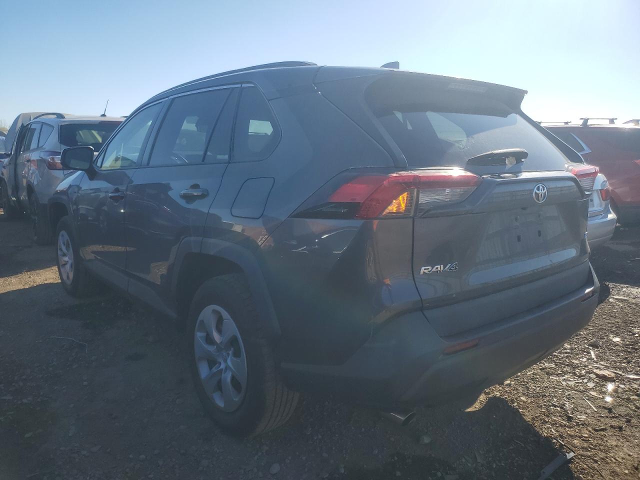 TOYOTA RAV4 LE