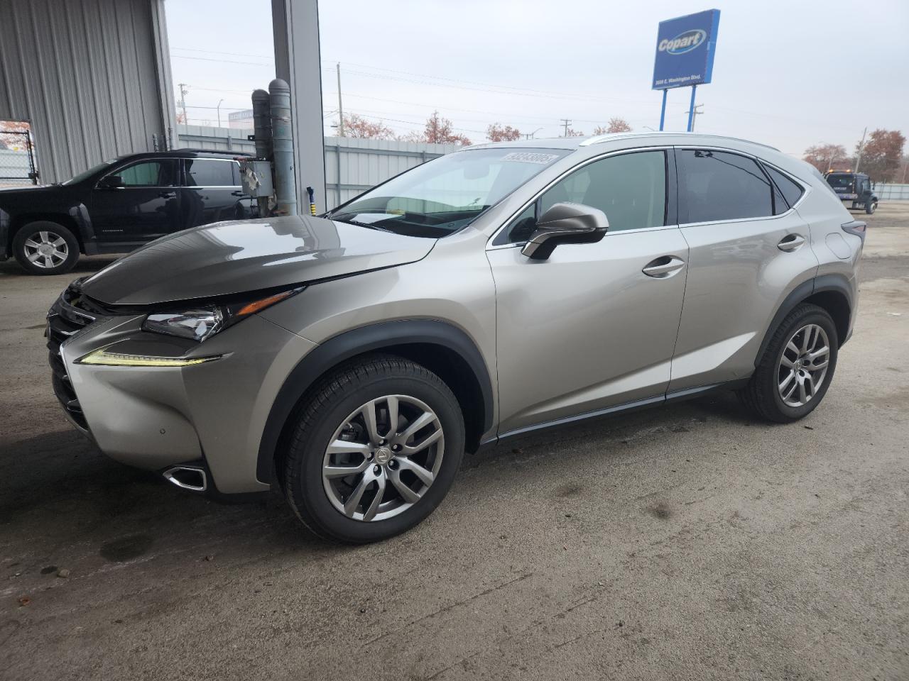 LEXUS NX 200T BASE