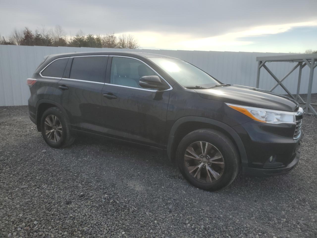 TOYOTA HIGHLANDER LE