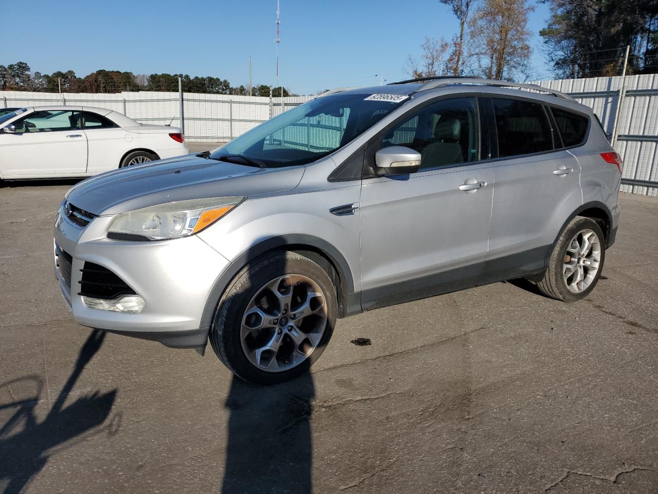 FORD ESCAPE TITANIUM