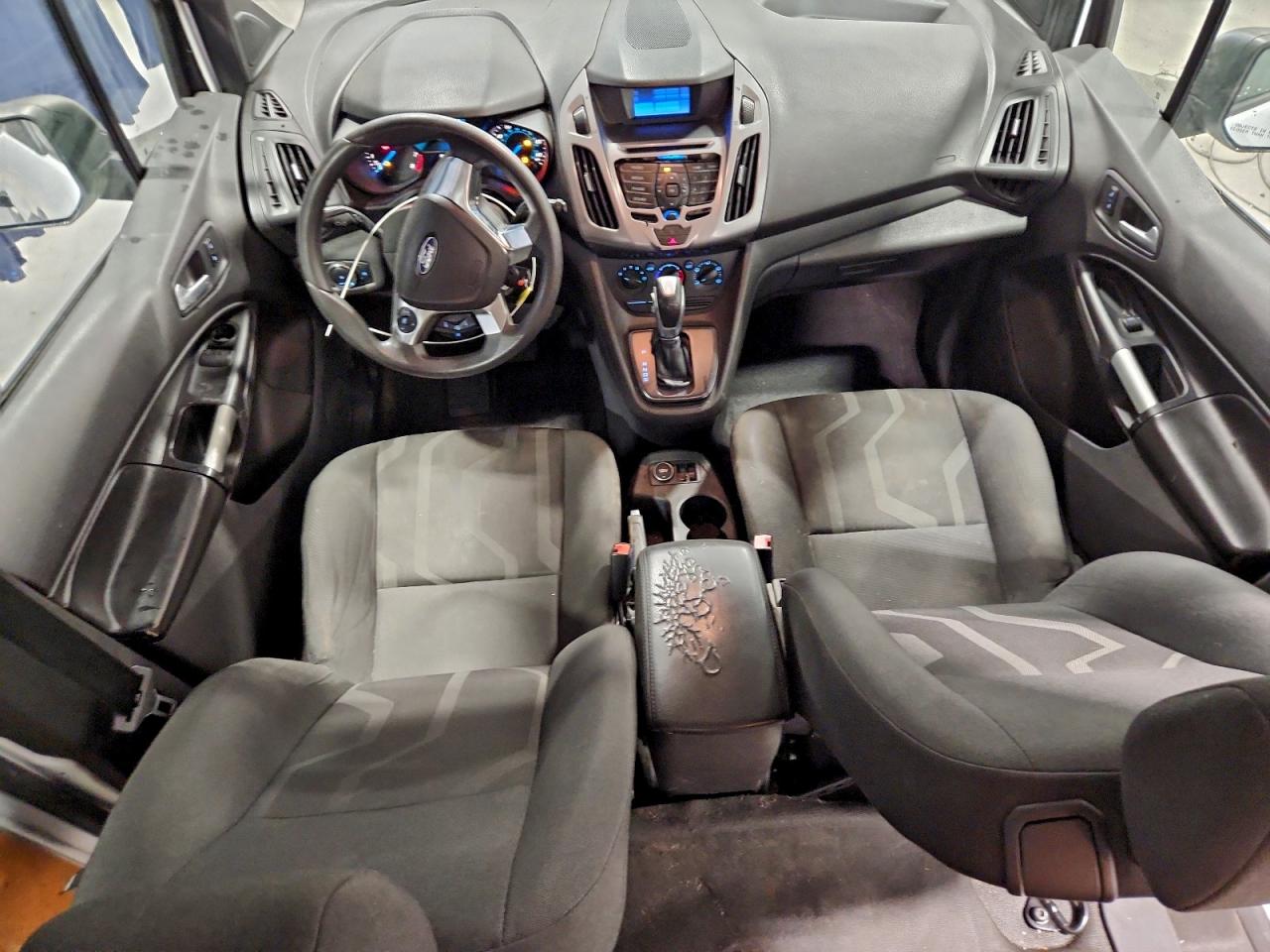 FORD TRANSIT CONNECT XLT