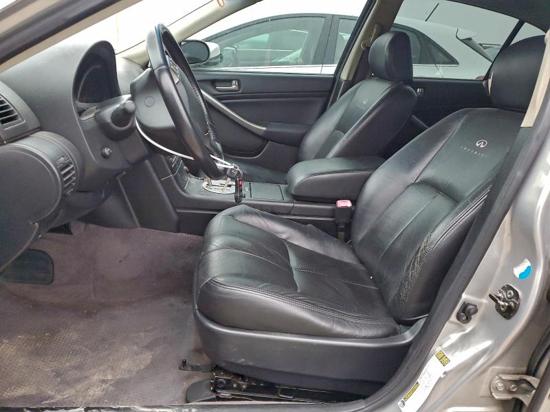 2004 INFINITI G35 #3302746056