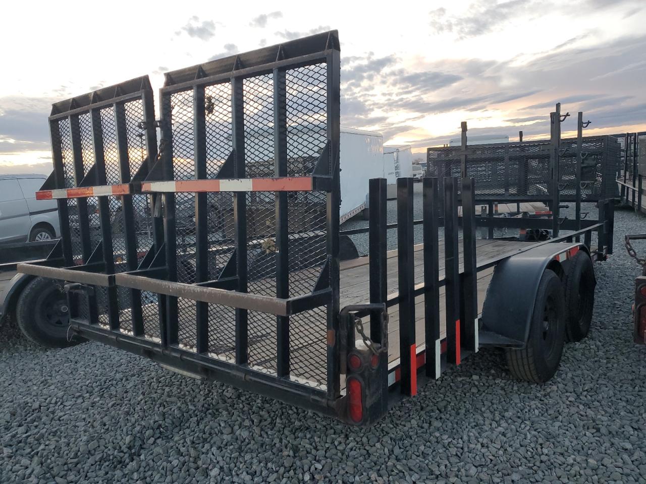 Lot #3309228626 2010 SUPR TRAILER