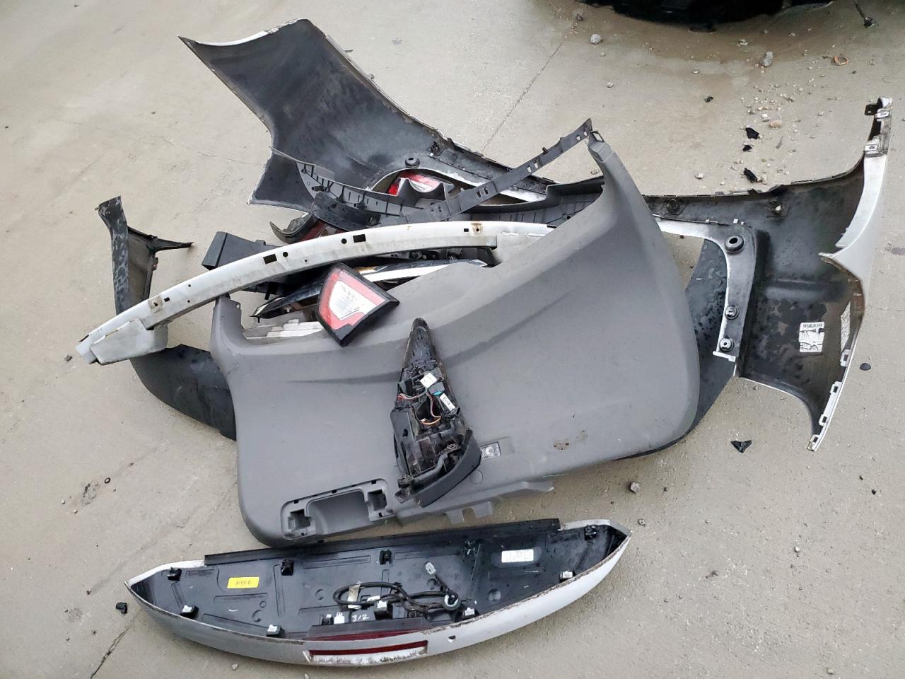 CHEVROLET TRAVERSE LT