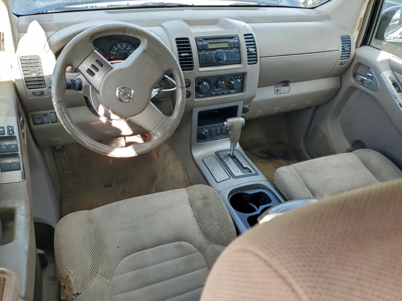 NISSAN PATHFINDER S